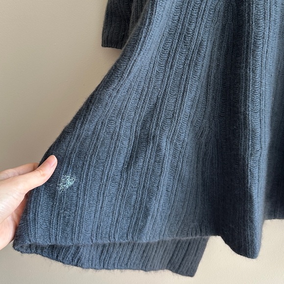 Carmen Marc Valvo Steel Blue Cozy Open Front Cardigan Sweater, Size Small - Picture 16 of 16